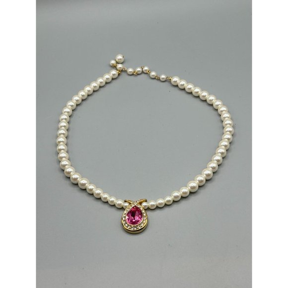 Signed Marvella Pearls Necklace with Pink Stone & Rhinestones Accents Gold Tone - Picture 7 of 12